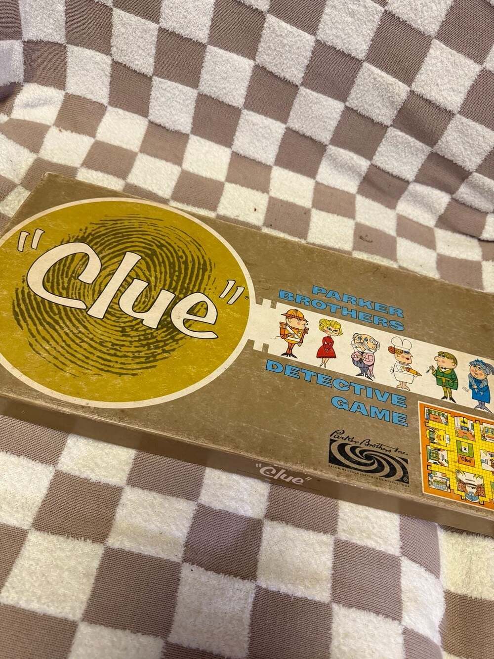Vintage 1963 Clue Detective Board Game by Parker Brothers